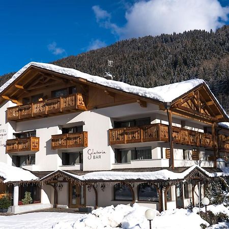 Hotel Europeo Alpine Charme&Wellness Pinzolo Esterno foto