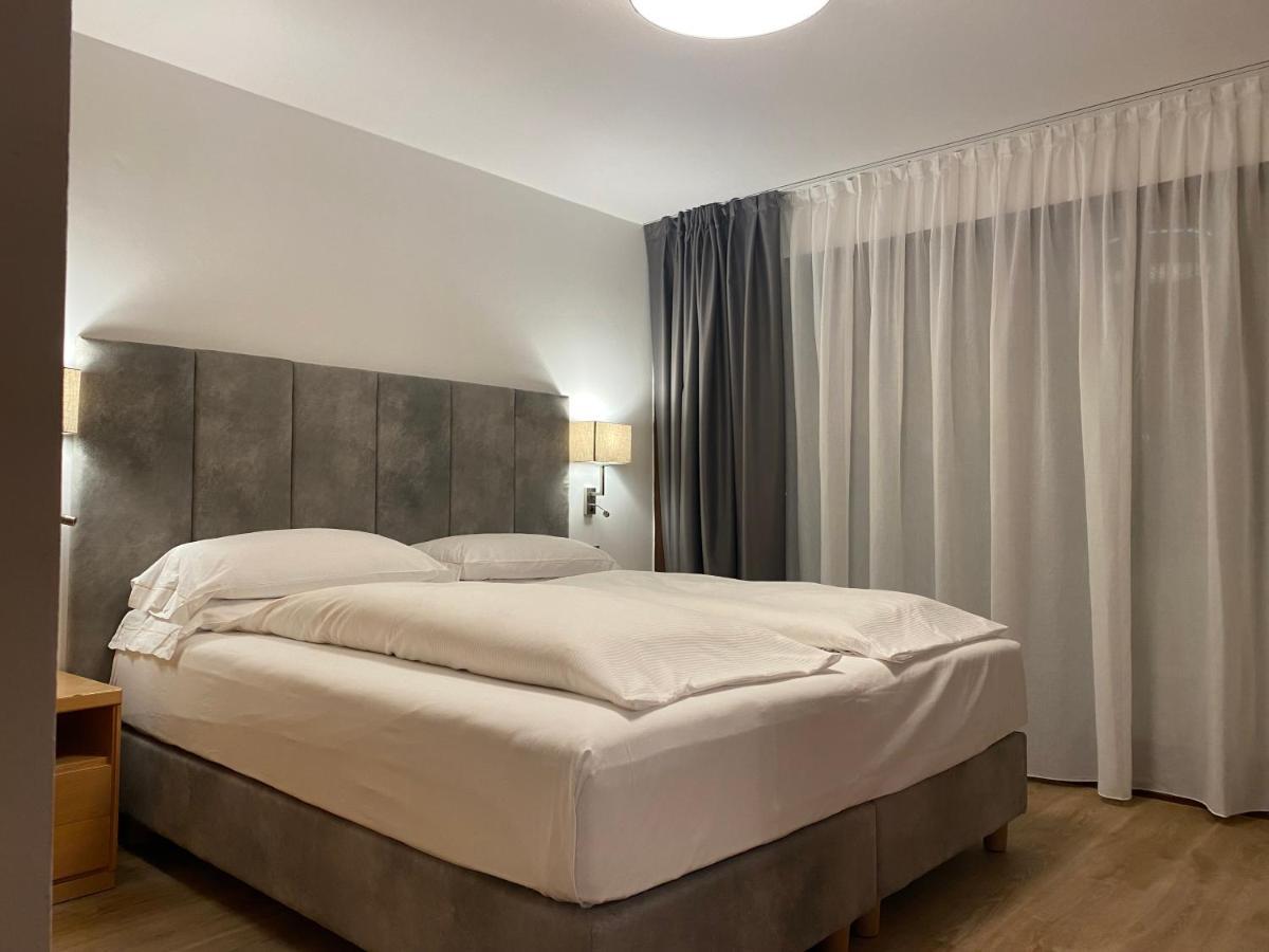 Hotel Europeo Alpine Charme&Wellness Pinzolo Esterno foto