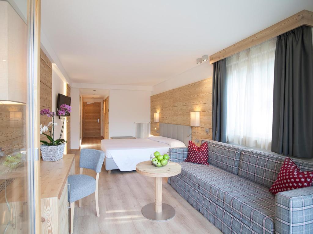 Hotel Europeo Alpine Charme&Wellness Pinzolo Esterno foto