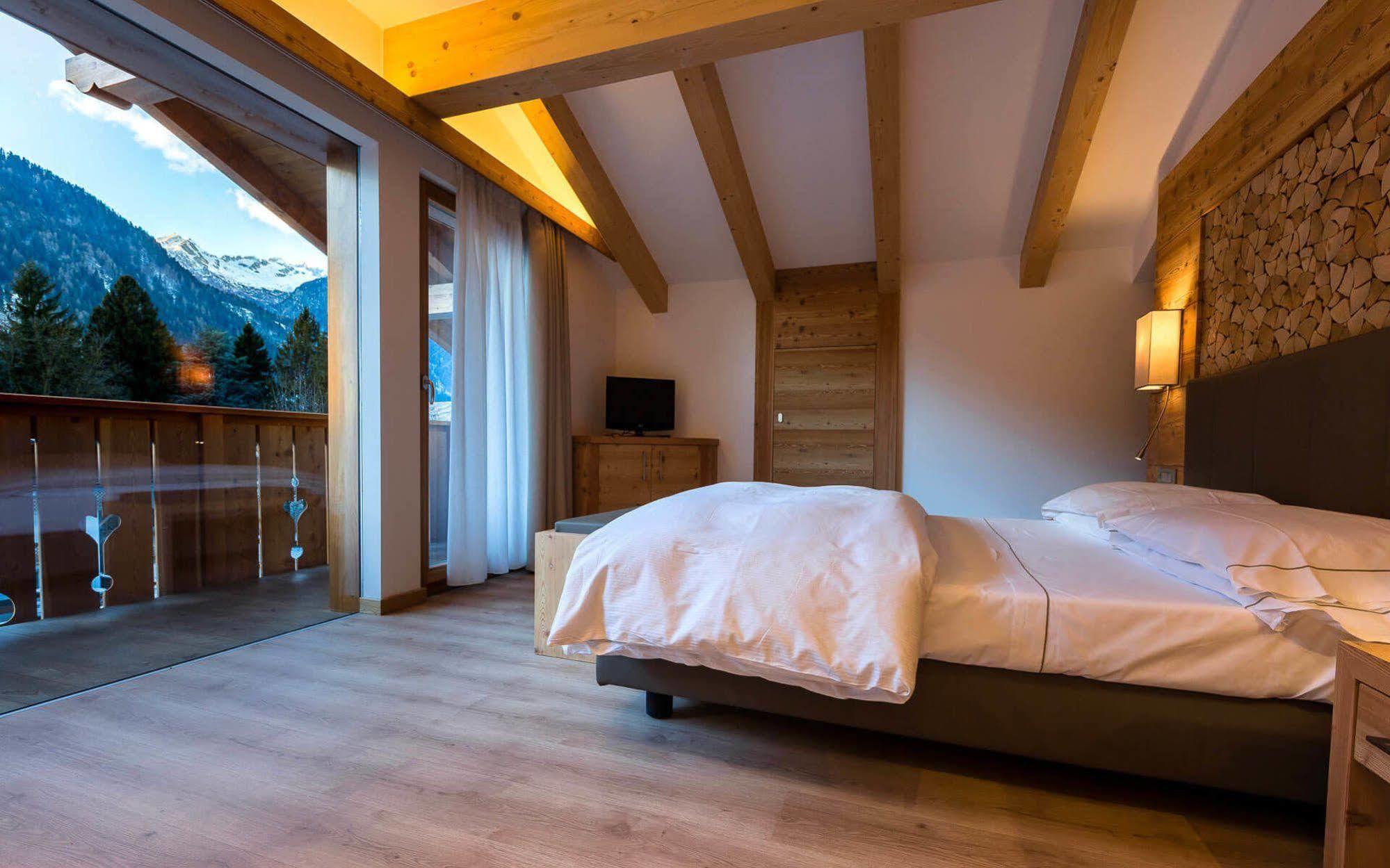 Hotel Europeo Alpine Charme&Wellness Pinzolo Esterno foto
